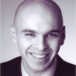 Dr. Maciej Powerski