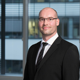 Dr. Steffen Runge