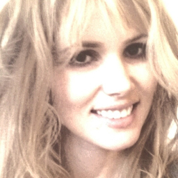 Dr.  Juliane dos Santos Gonçalves 