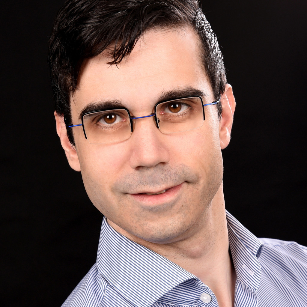 thomas-heinrich-data-analyst-amazon-xing