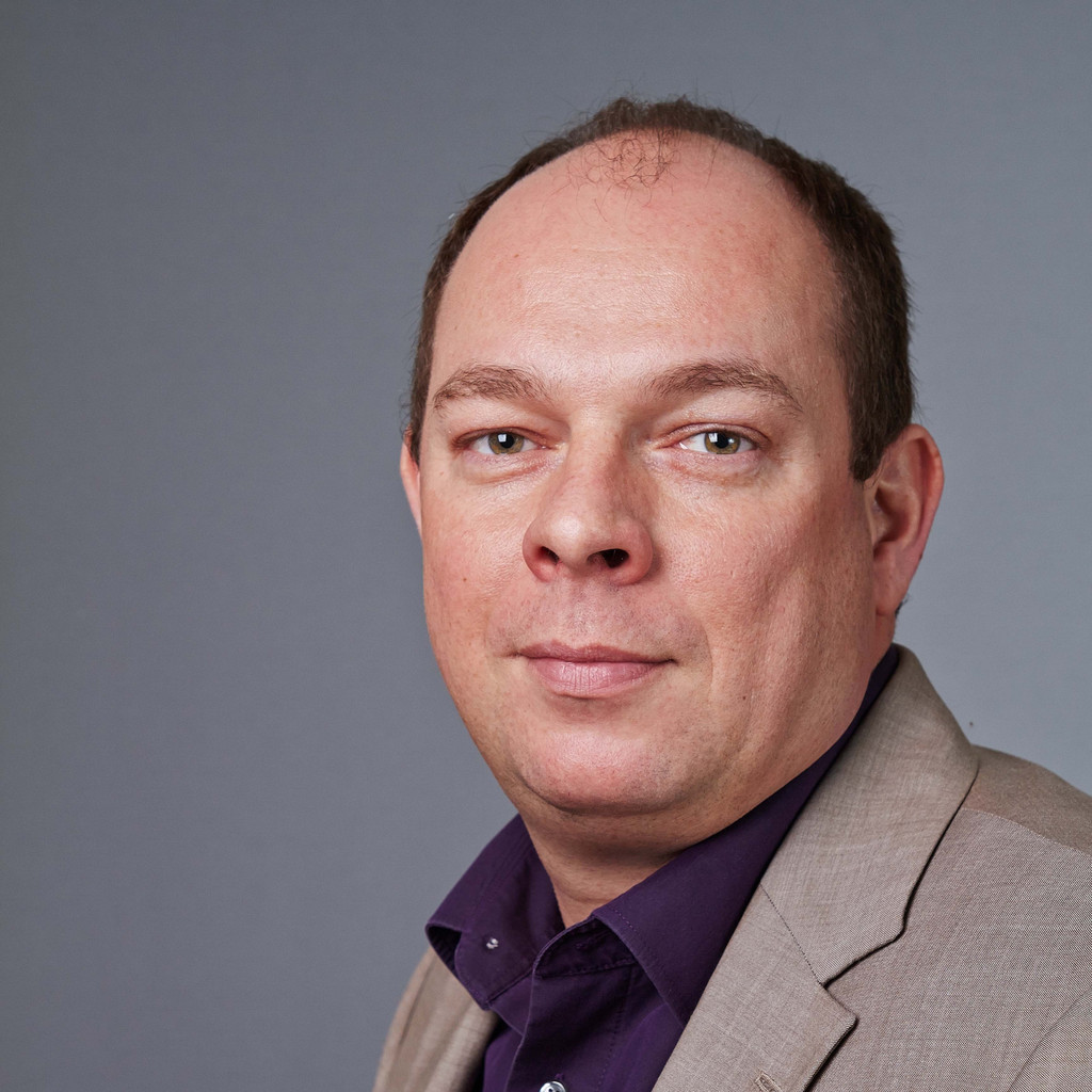 Alexander Gerst Teamleiter Hybridtechnik ( Kunststoff Metall Verbund