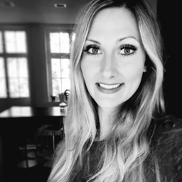 Juliane Wallis