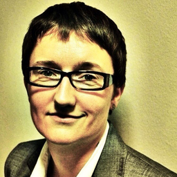 Christine Storr