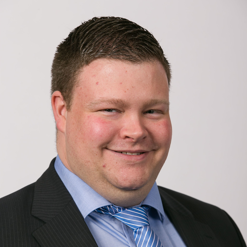 Daniel Ploetz Generalagent ARAG Versicherungen XING