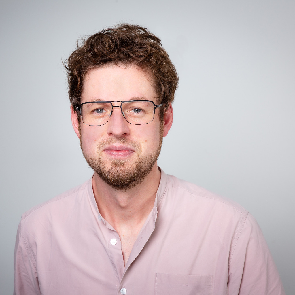 Simon Stock - Head of Business Development - alphacoders GmbH