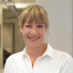 Dr. Vanessa Hartmann