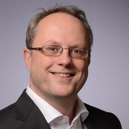Dr. Gert Bos