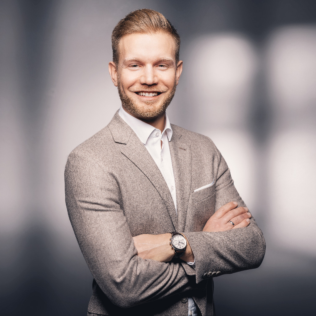 Alexander Ullrich Emerging Leader Ocean Network Express XING