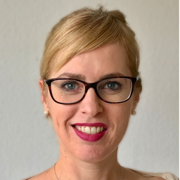 Dr. Eva Maria Kurek-Loos