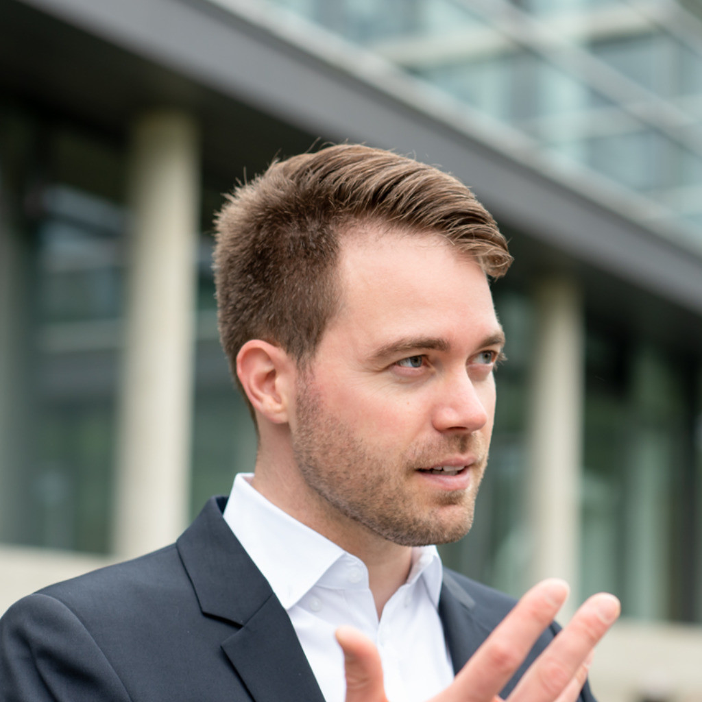 Simon Back Inhaber XING