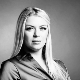 Julia Dornbusch