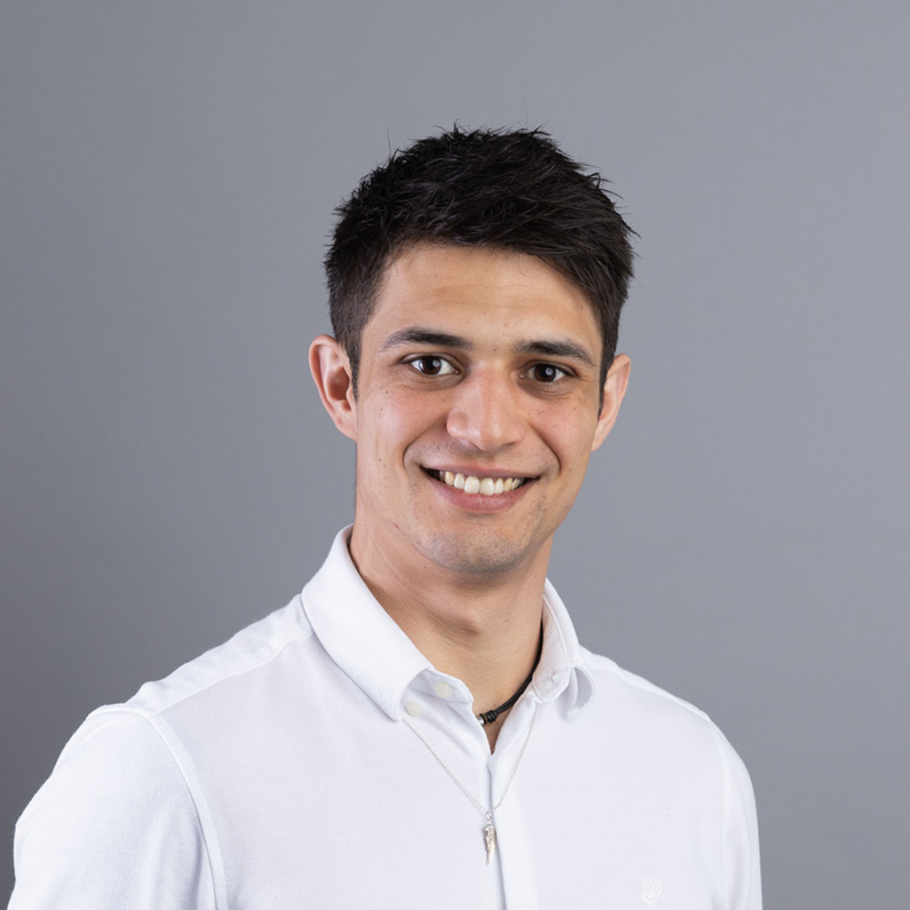 André Klein Senior Consultant Customer Management MercedesBenz