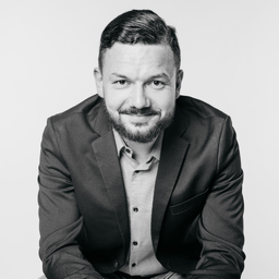 Tobias Schott