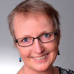 Dr. Manuela Anstoetz