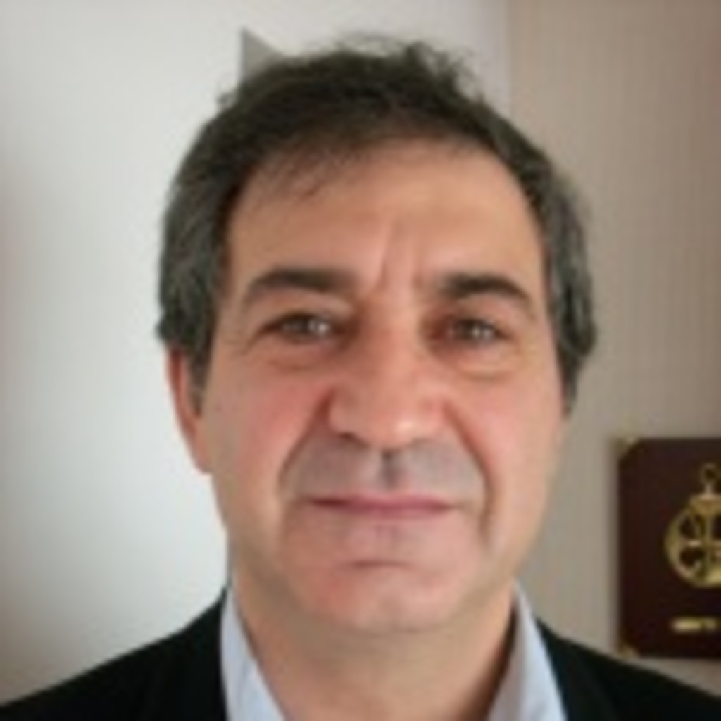 De Oliveira VMWare Administrator, SME UBS XING