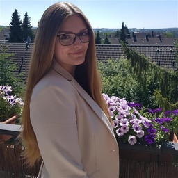 Julia Helmig