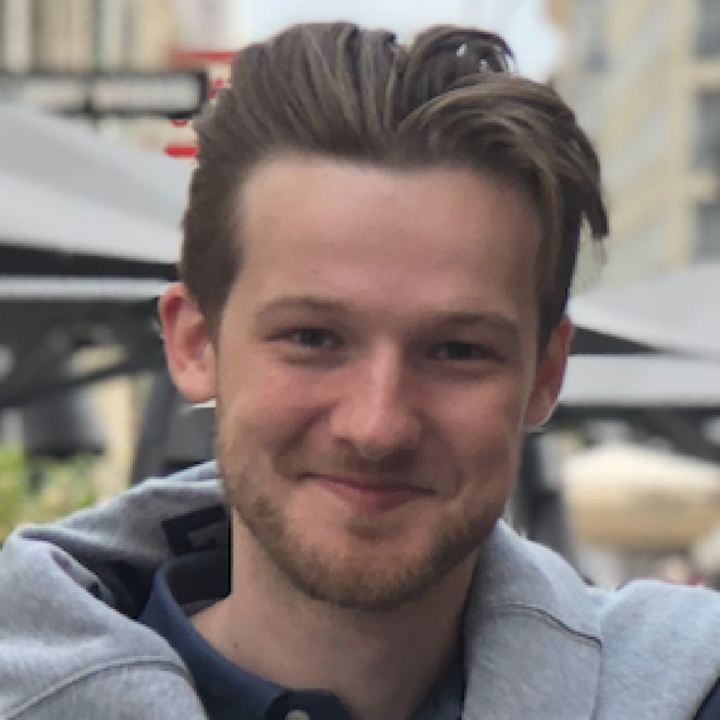 Kostiantyn Lytvynenko Xamarin Tech lead/ Delivery manager KDD