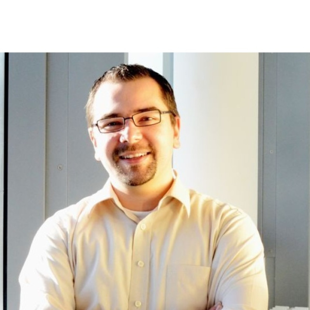 Besim Kaya Leitung Finanz & Rechnungswesen / International Intesia