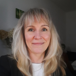 Nicole Maass