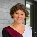 Dr. Kristina Lakomek