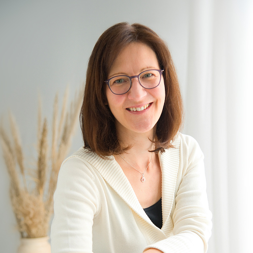 Isabel Betz Recruiterin Brose Gruppe XING