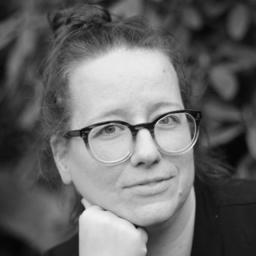 Mag. Amélie Doil