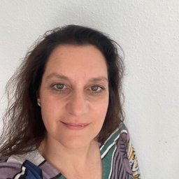 Eva Bayer's profile picture