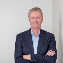 Prof. Dr. Elmar W. Wiechers