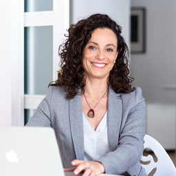 Cristina Hernandez