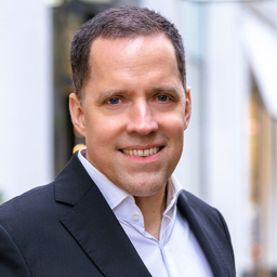 Dr. Ingo Janert