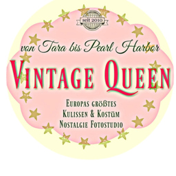 Julia "Vintage Queen" Kapp