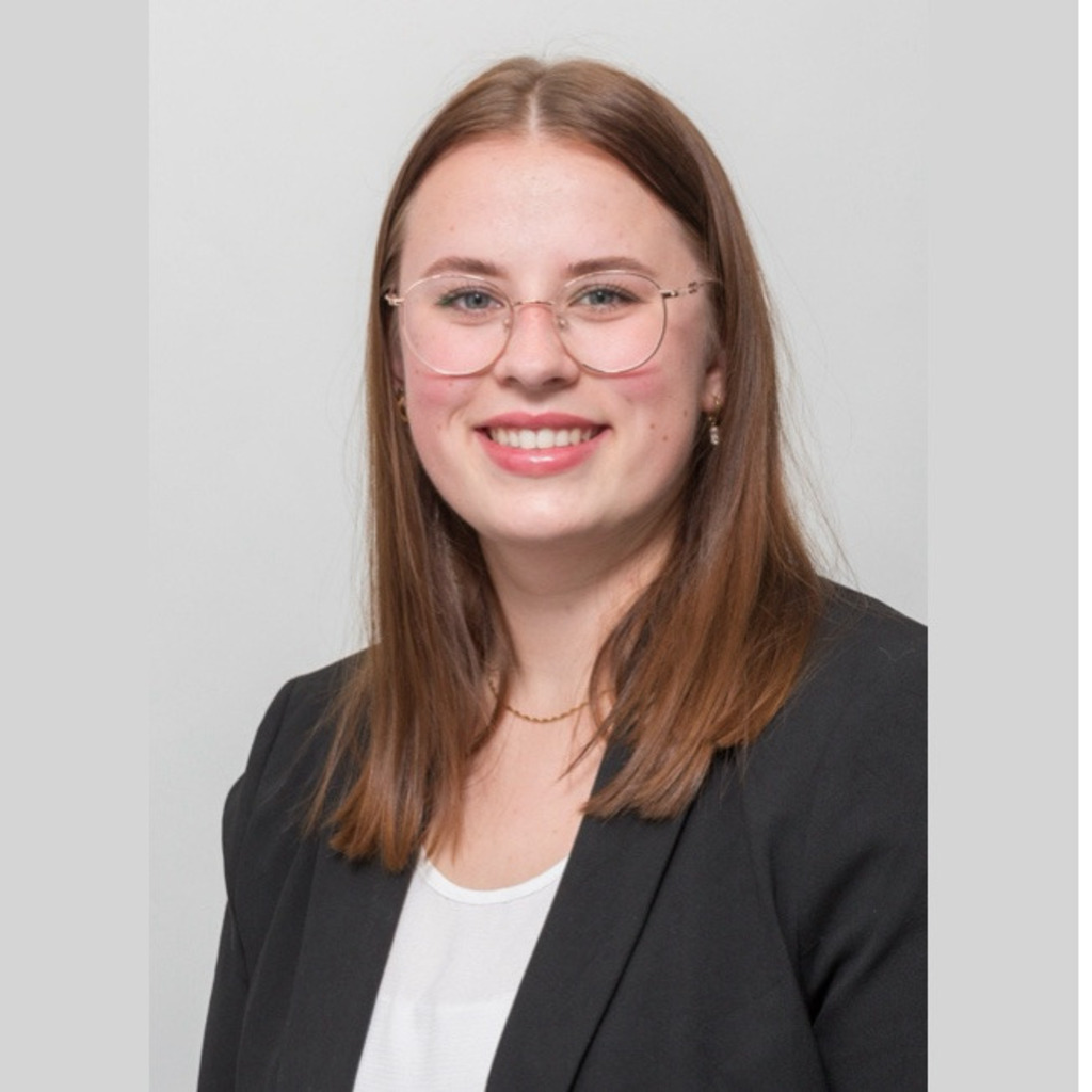 Buecher.de Gmbh & Co. Kg Augsburg Jennifer Deyhle - Industriekauffrau - Wirthwein Friedberg GmbH & Co. KG