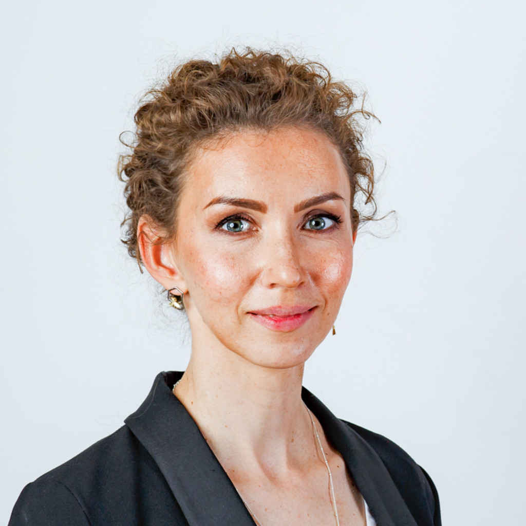 Dr. Nadiia Novakova Data Scientist Ada Health XING