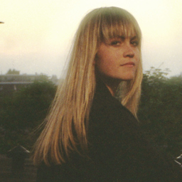 Nina Möller