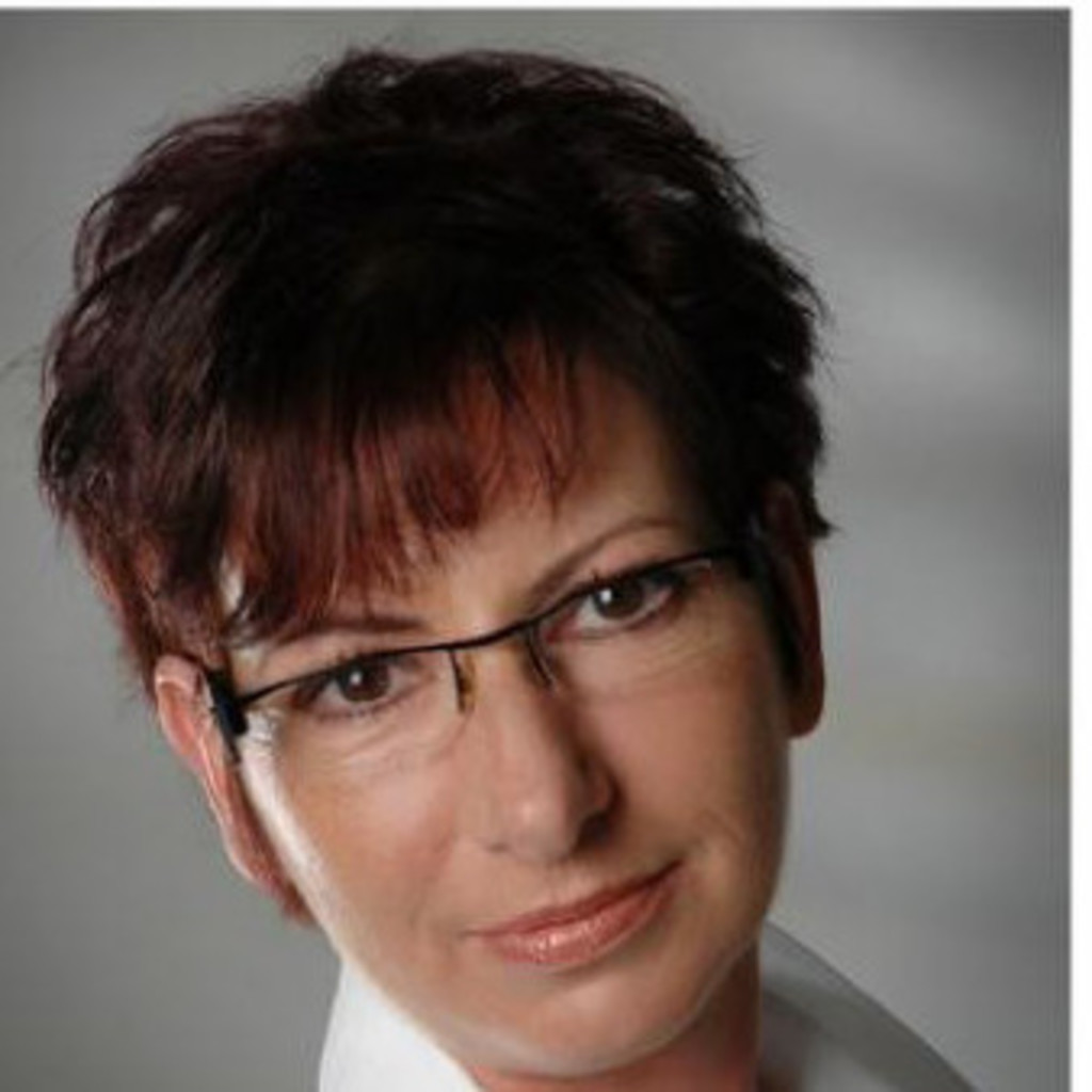 Anke Moser Geschäftsfühererin Anton Aschenbrenner GmbH XING