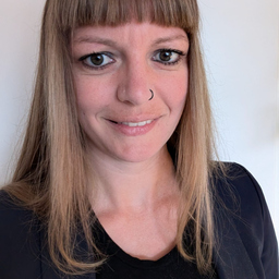 Annika Zelewski 