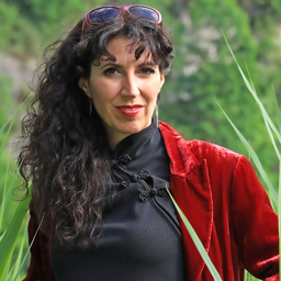 Irène Straub
