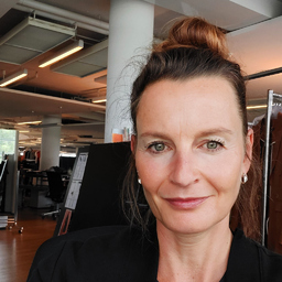 Nadine Deinzer