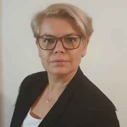 Eszter Vadi-Ravadics