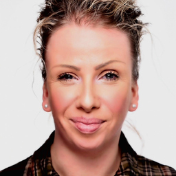 Carolin Hof
