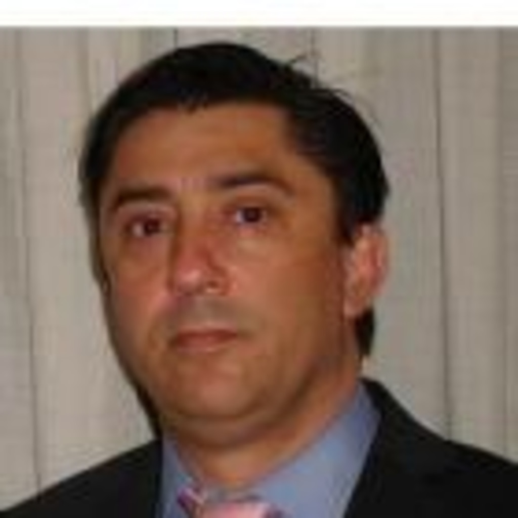 Roberto Rojas Gallego Director General ARCHIBUS SOLUTION CENTER