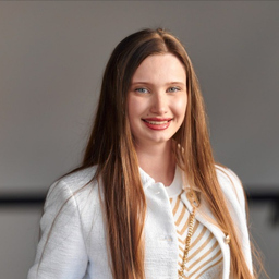 Anna Khodzinska