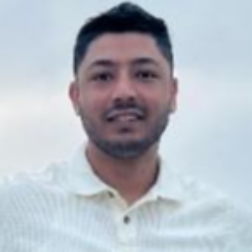 saroj-bastakoti-assistant-store-manager-starbucks-xing