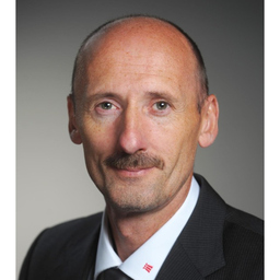 Stefan Flügge