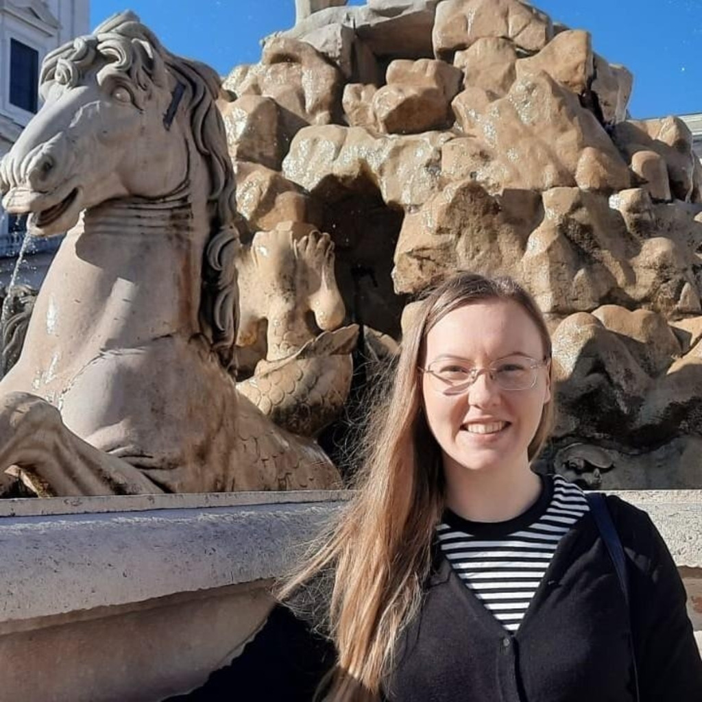 Tamara Voit Bezirkleiterin / Ausbildungscoach Debeka V.v.a.G. XING