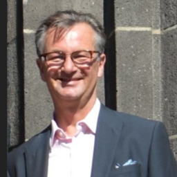 Dr. Felix Schnieders