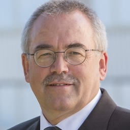 Dr. Alois Mundt