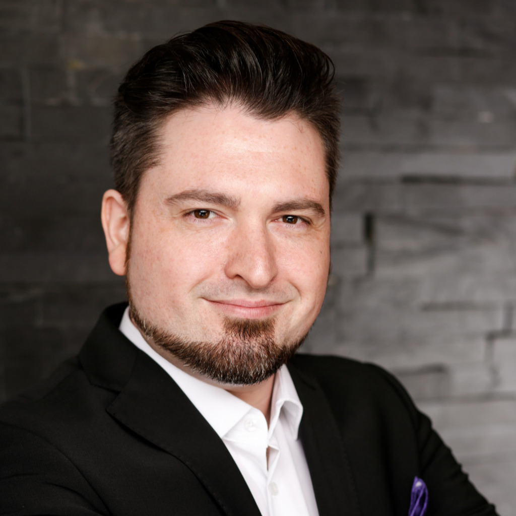 Franco Albano Sachbearbeiter Digitales Datenmanagement Galeria