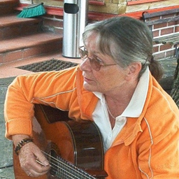 Annette Wichert
