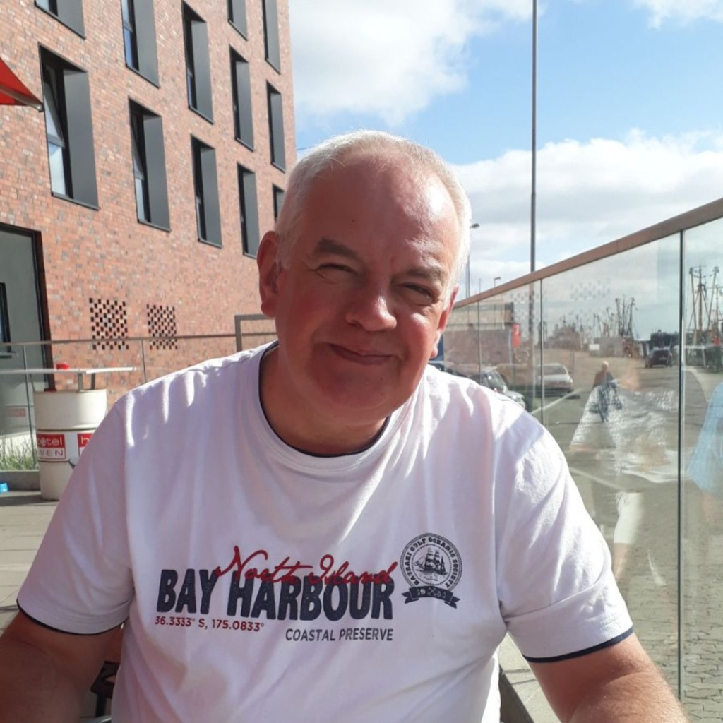 Volker Helmecke Vertrieb Hermann Albert Bumke GmbH & Co. KG XING